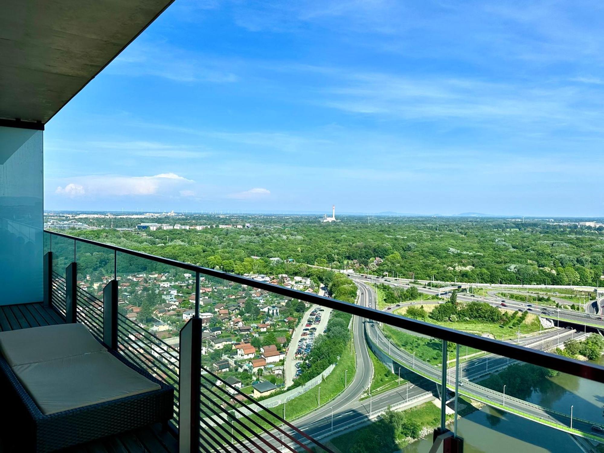 Luxury Penthouse I Rooftop Pool I Self Check-In Vídeň Exteriér fotografie
